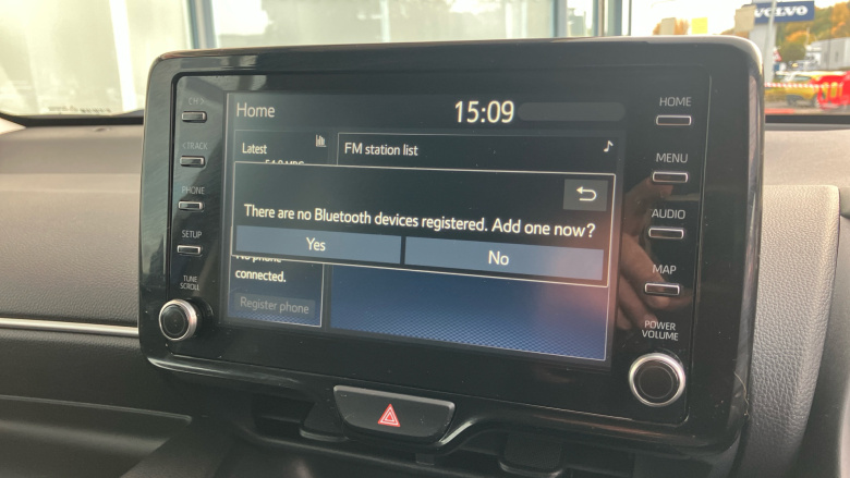 Toyota Yaris 1.5 Hybrid Design 5dr CVT Hybrid Hatchback